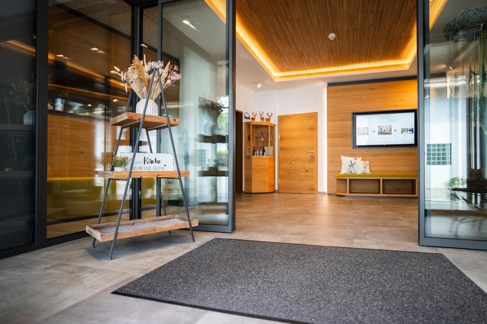 Hotel-Gasthof Rose Oberkirch  Luaran gambar